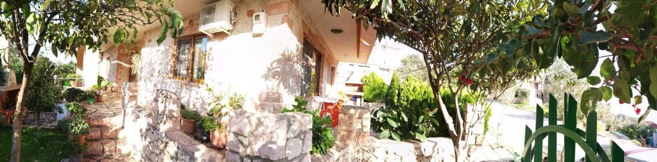 Altin Skrapari Guesthouse Ksamil Bagian luar foto