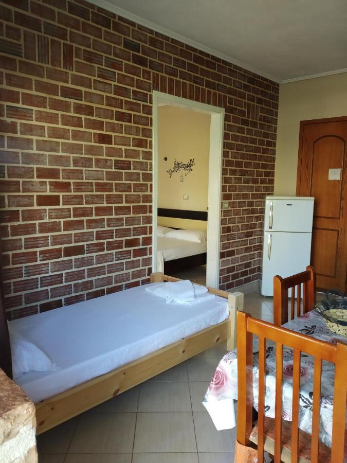 Altin Skrapari Guesthouse Ksamil Bagian luar foto