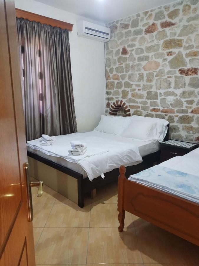 Altin Skrapari Guesthouse Ksamil Bagian luar foto