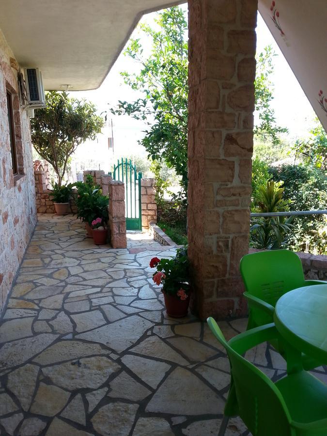 Altin Skrapari Guesthouse Ksamil Bagian luar foto