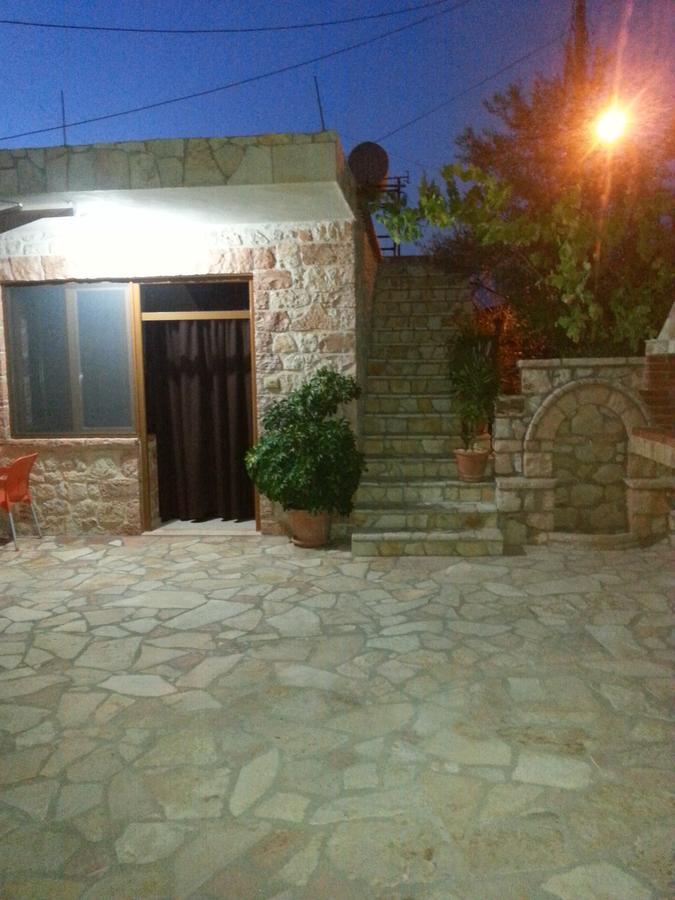 Altin Skrapari Guesthouse Ksamil Bagian luar foto